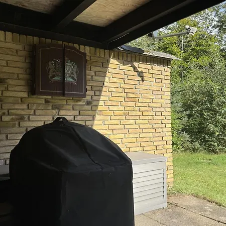 Karmen - 1km From The Sea By Interhome Rødhus