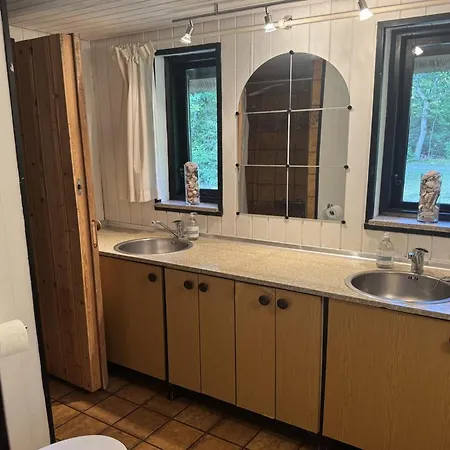 Karmen - 1km From The Sea By Interhome *