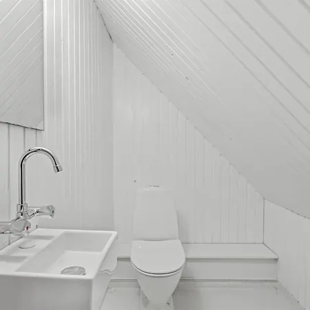 Karmen - 1km From The Sea By Interhome